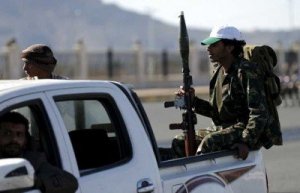 هروب قيادات موالية للحوثيين وصالح من مواقع عسكرية في صنعاء جراء عاصفة الحزم