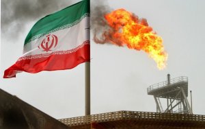أسعار النفط تهبط بعد التوصل إلى اتفاق حول برنامج طهران النووي