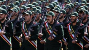 الحرس الثوري الإيراني: &quot;إسرائيل&quot; تعيش في فم التنين