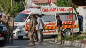 باكستان.. مقتل 6 أشخاص وإصابة 15 آخرين بتفجير قنبلة في لاهور
