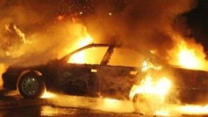 إصابة جندي صهيوني وحرق سيارة الليلة الماضية