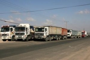 فتح كرم أبو سالم لإدخال 650 شاحنة