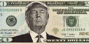 الدولار ينخفض بحدة بعدما وصفه ترامب بـ&quot;القوي جداً&quot;