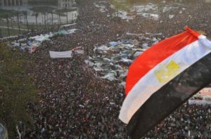 هل الإنتفاضات والثورات العربية مؤامرة خارجية؟